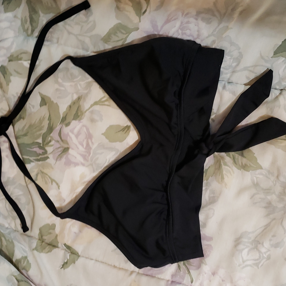 Konami Sol Bikini Top